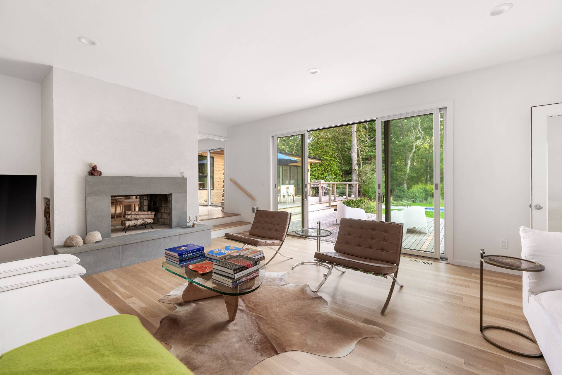 21 Saddle Lane East Hampton, NY 11937 - Photo 10 of 35