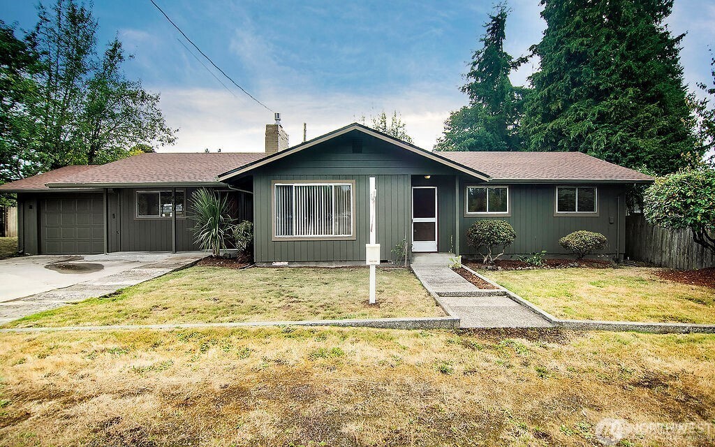 460 South 3rd Street Cathlamet, WA 98612 - Photo 1 of 1 a house with a outdoor space