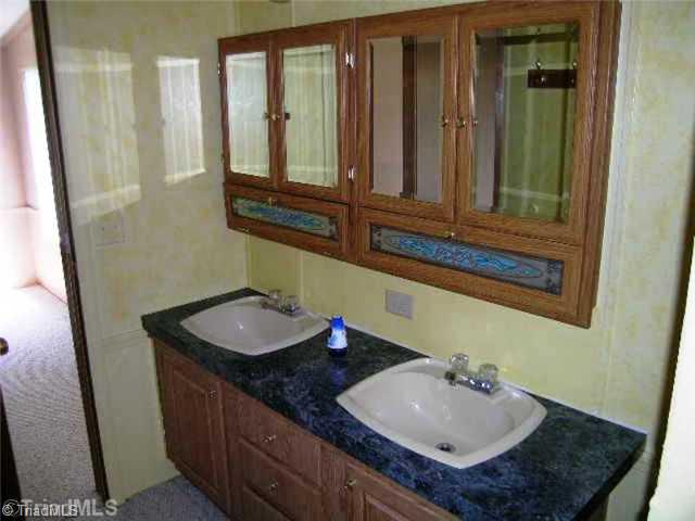 240 Snider Road Lexington, NC 27292 - Photo 7 of 11 Other Bath.