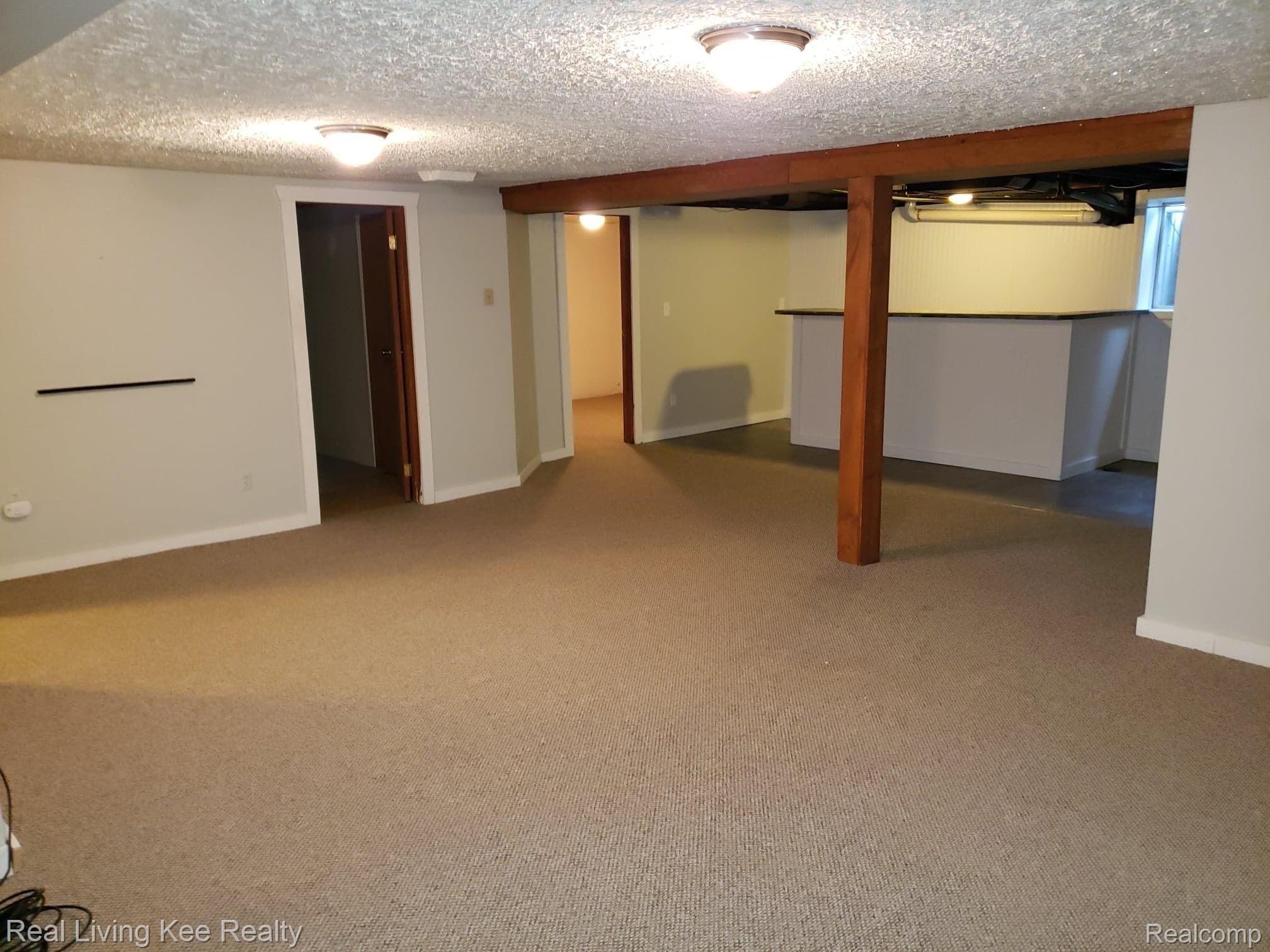 162 West Washington Street Romeo, MI 48065 - Photo 31 of 34 Darryn.jpg
