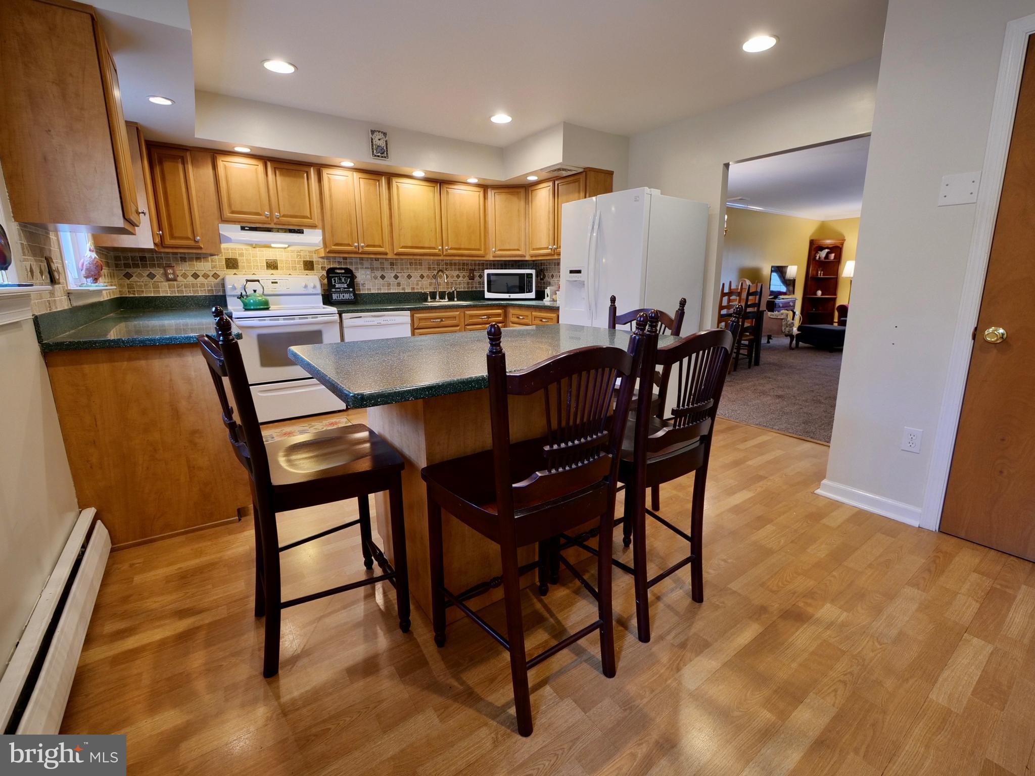 383 Hillside Road Ridley Park, PA 19078 - Photo 24 of 51 Second Floor - Kitchen