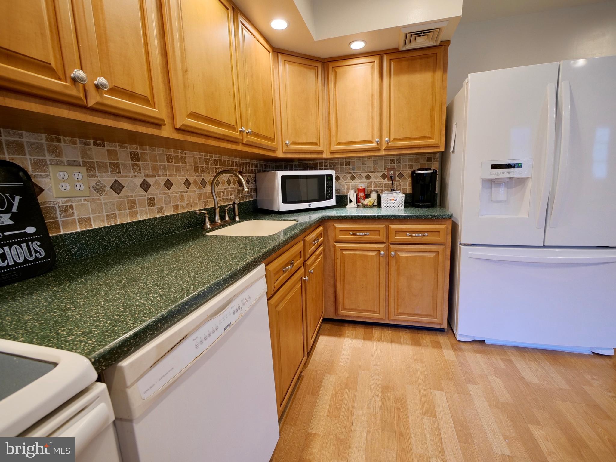 383 Hillside Road Ridley Park, PA 19078 - Photo 25 of 51 Second Floor - Kitchen
