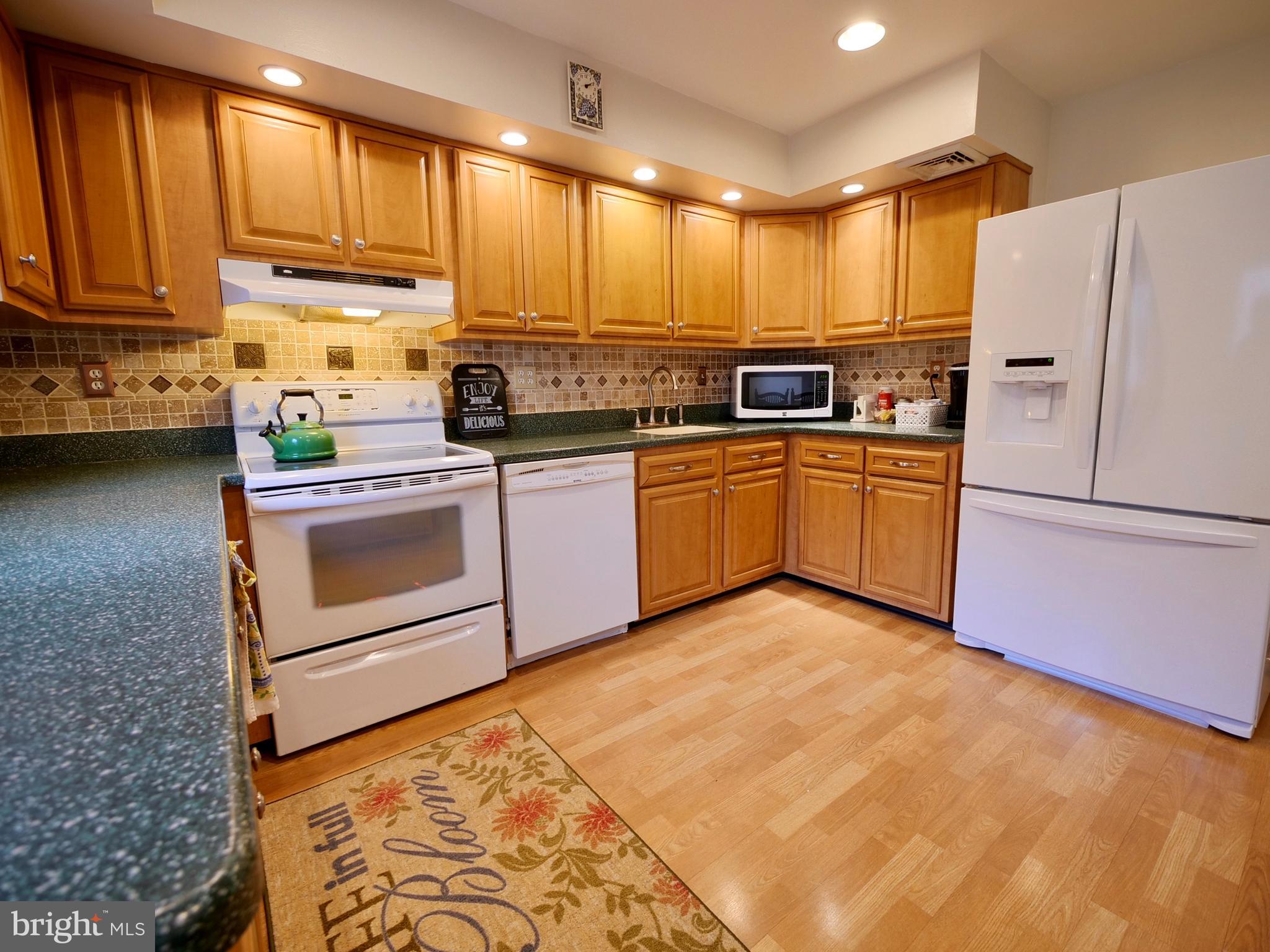 383 Hillside Road Ridley Park, PA 19078 - Photo 26 of 51 Second Floor - Kitchen