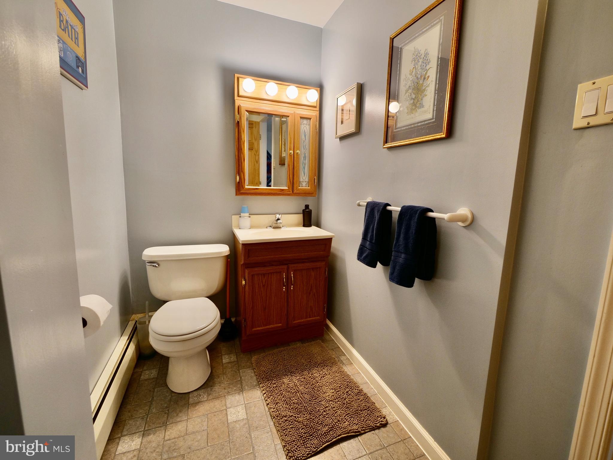 383 Hillside Road Ridley Park, PA 19078 - Photo 9 of 51 In Law Suite - First Floor