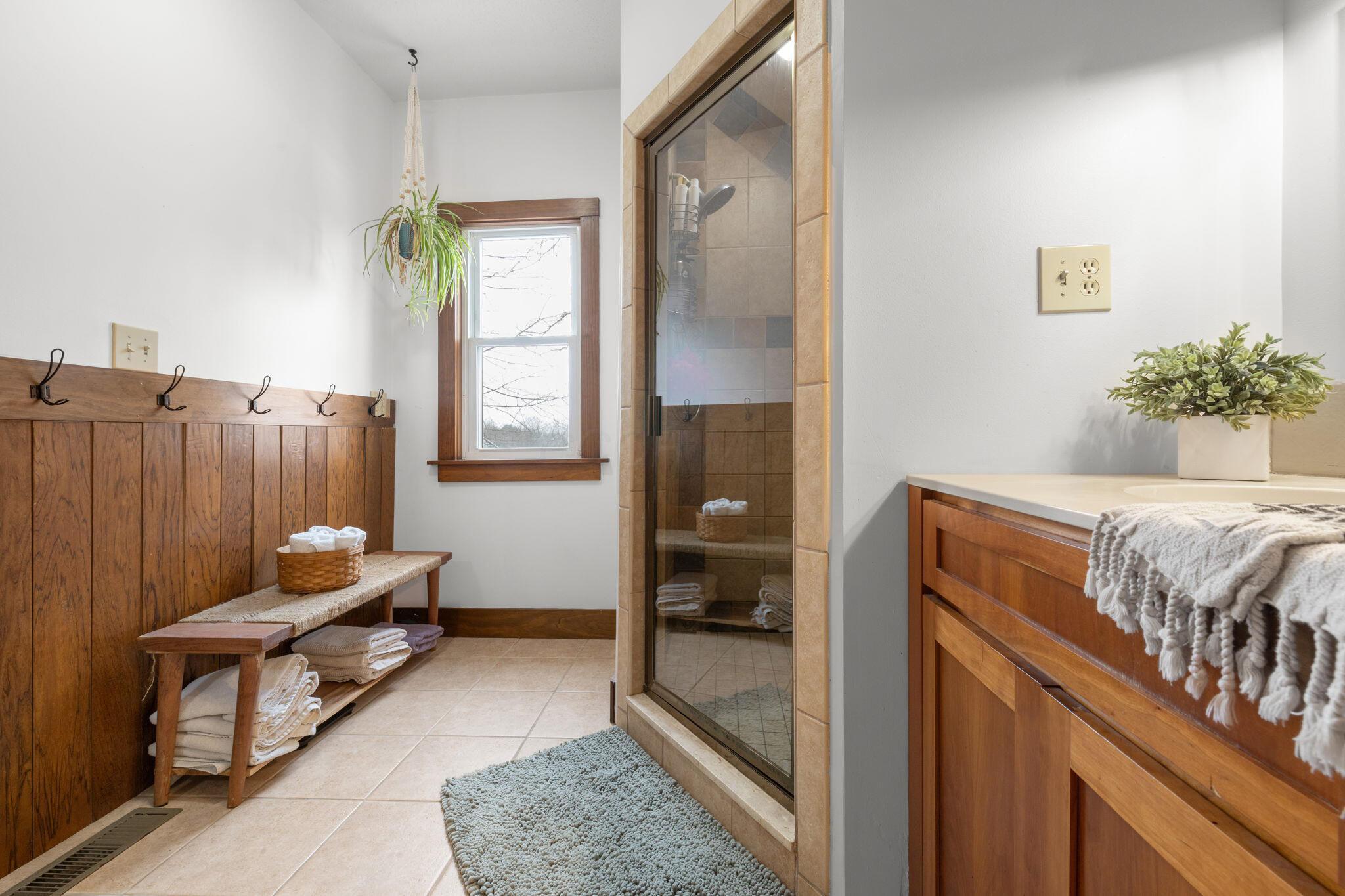 6928 Concord Road Delaware, OH 43015 - Photo 22 of 66 Primary Bathroom