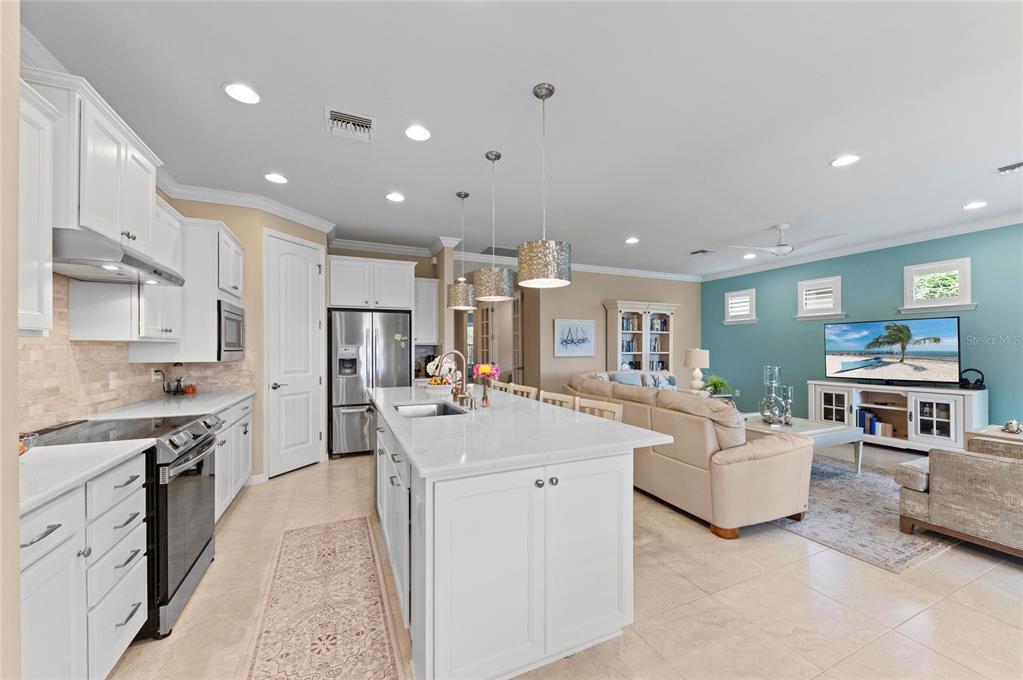 13825 RINUCCIO Street Venice, FL 34293 - Photo 14 of 99