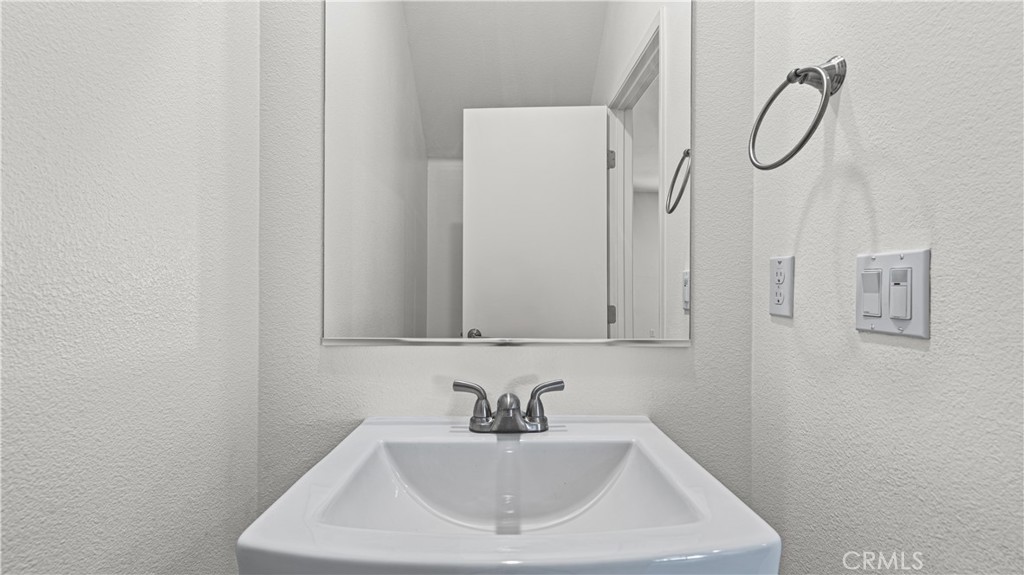 35172 Grove Trail Fallbrook, CA 92028 - Photo 6 of 30