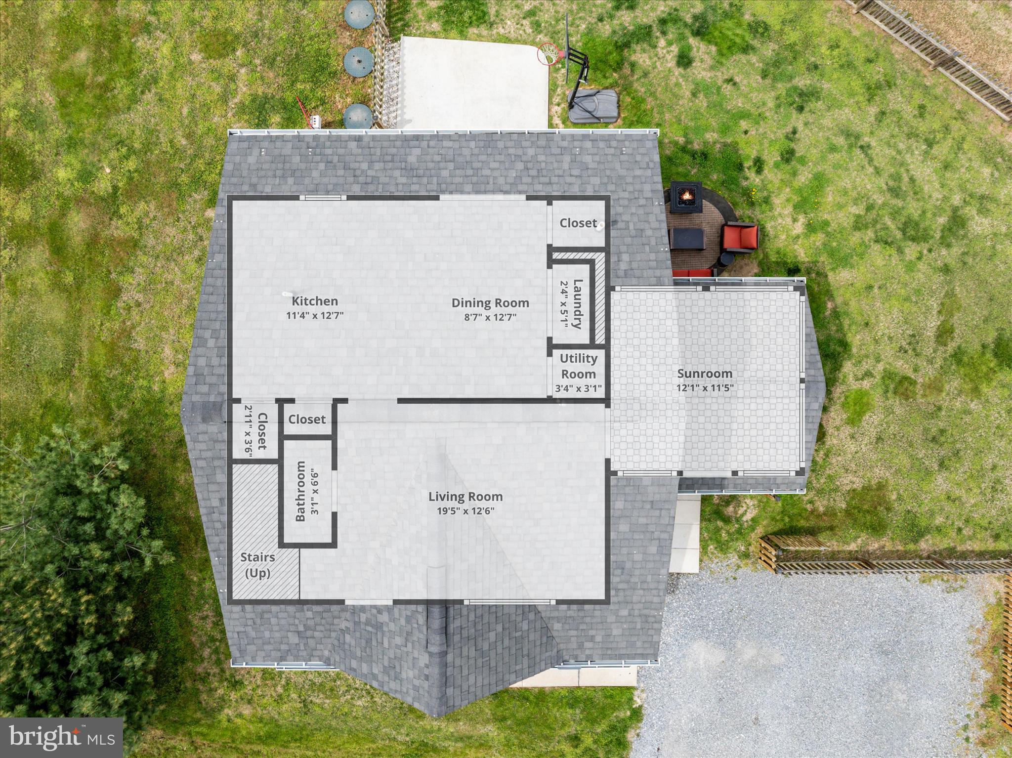200 Newtown Road Chester, MD 21619 - Photo 49 of 50 an aerial view of a house with a yard