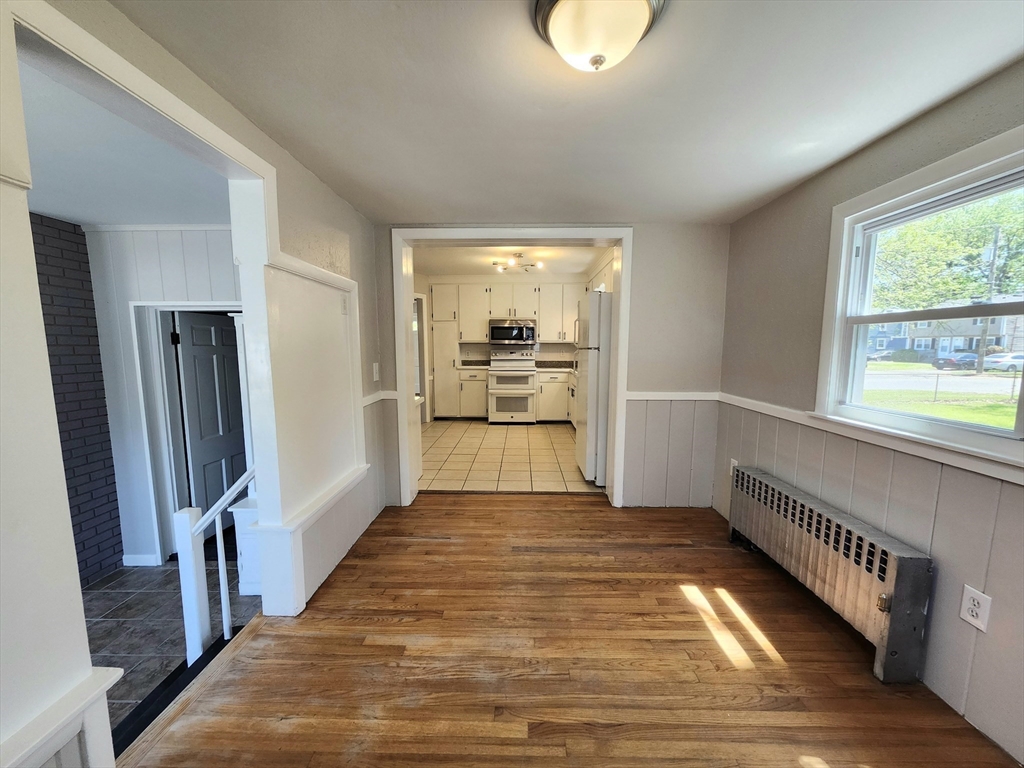 54 Phillips Avenue Springfield, MA 01119 - Photo 13 of 20 Gallery Image 13