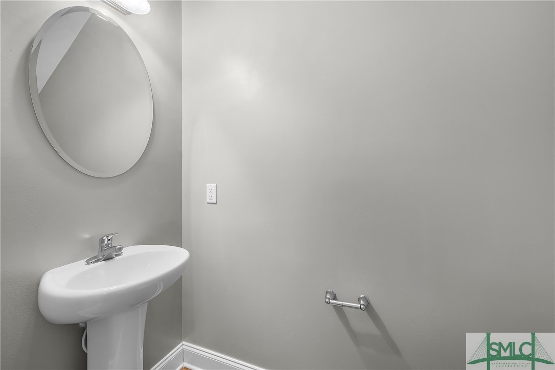 581 Governor Treutlen Drive Pooler, GA 31322 - Photo 30 of 38 Half Bath