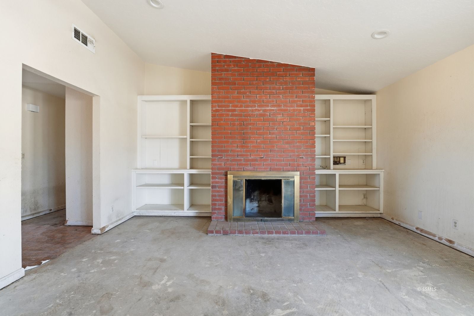 1749 Valley View Drive Ridgecrest, CA 93555 - Photo 9 of 26 Gallery Image 9