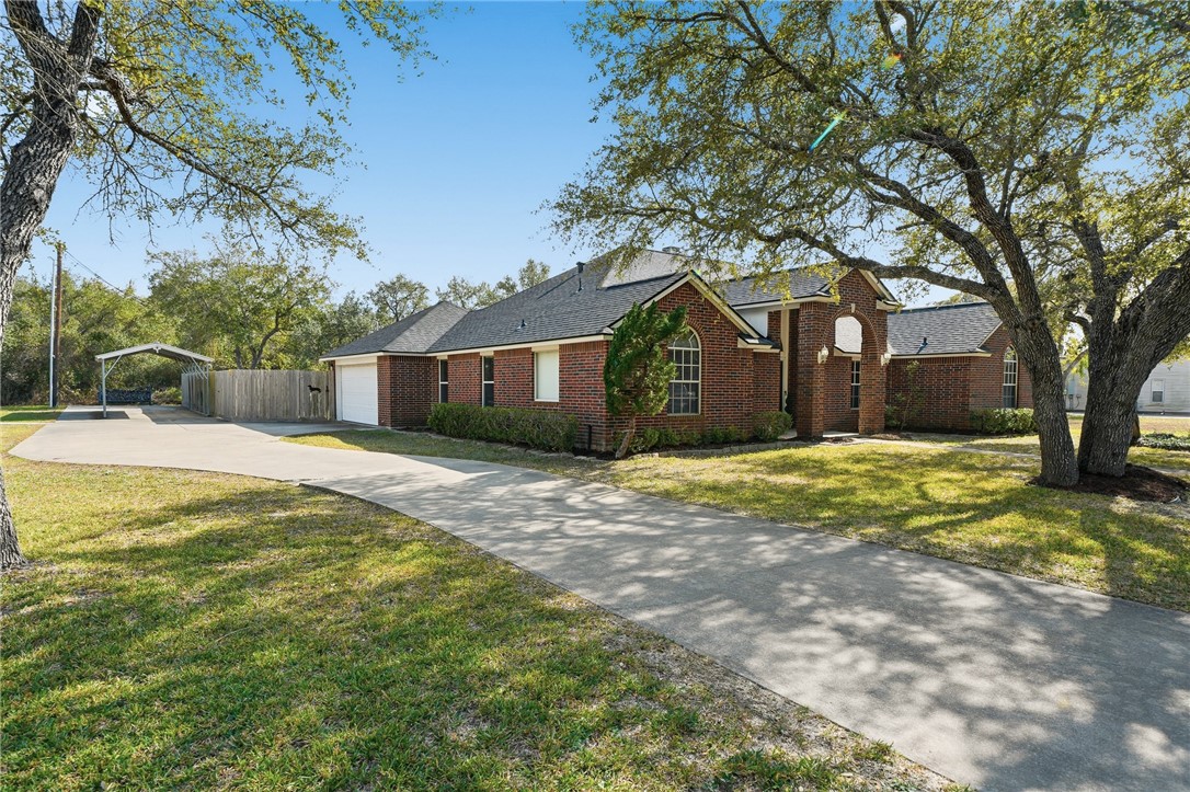 3468 Wayne Circle Ingleside, TX 78362 - Photo 2 of 38