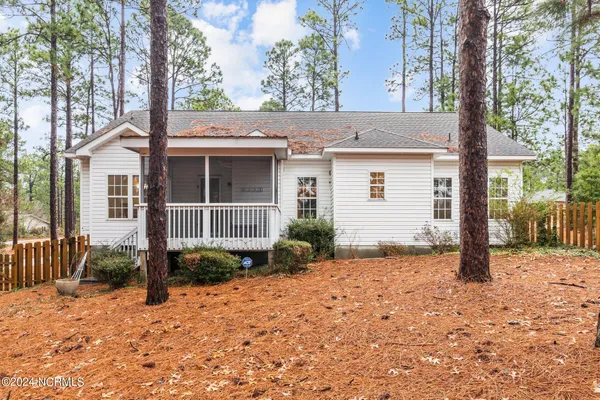 $2,300 | 2 Moore Drive, Pinehurst, NC 28374