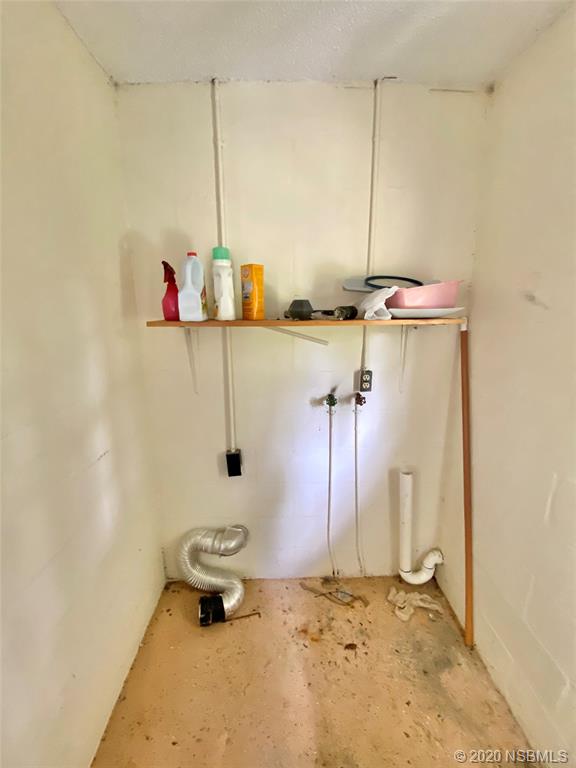 1423 Victory Palm Drive Edgewater, FL 32132 - Photo 11 of 11 a bathroom with a shower