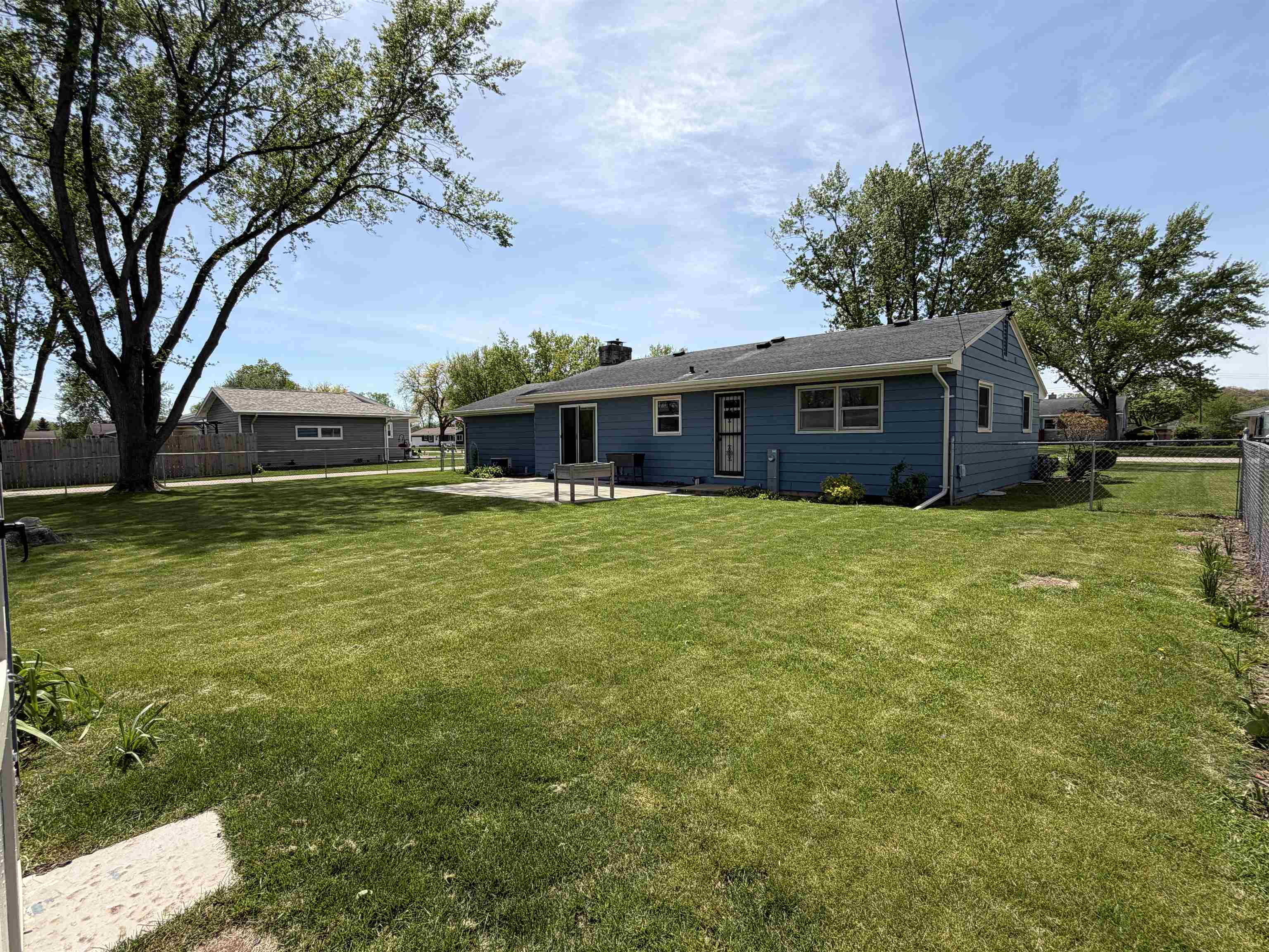 2969 South Lilac Road Beloit, WI 53511 - Photo 14 of 17