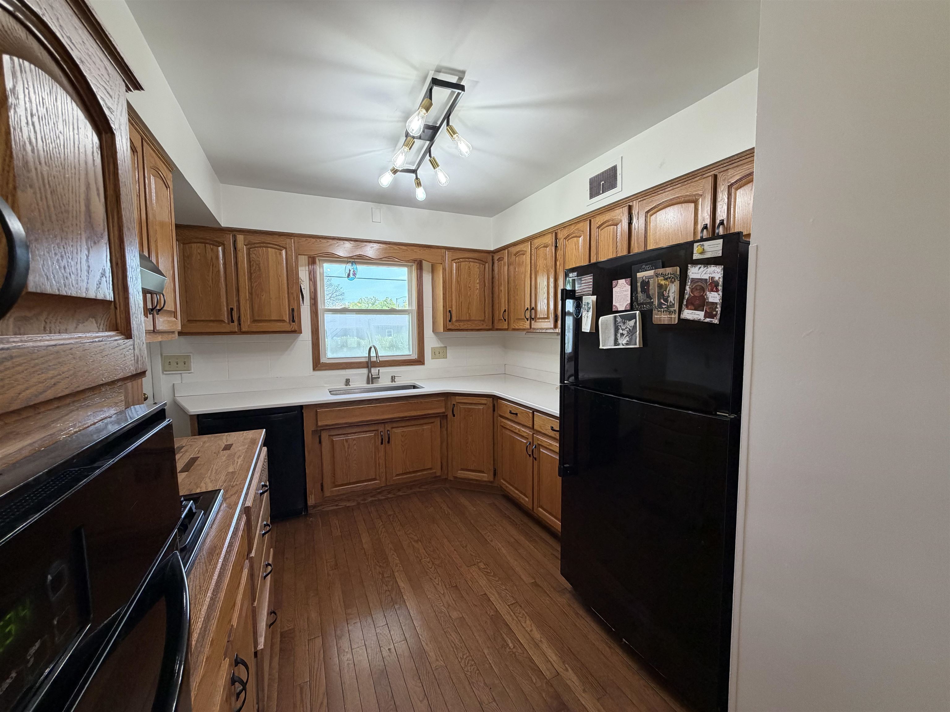 2969 South Lilac Road Beloit, WI 53511 - Photo 4 of 17