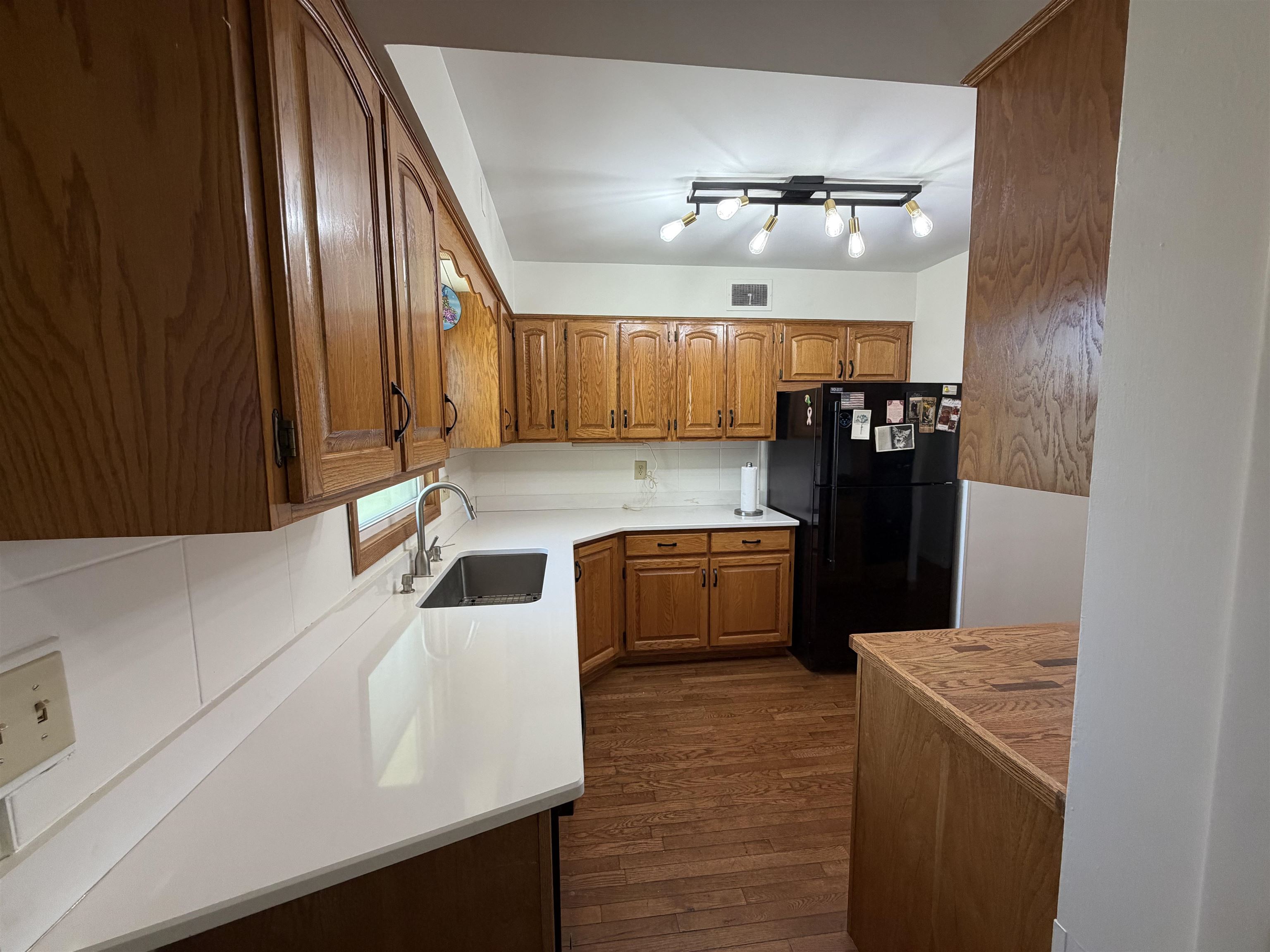 2969 South Lilac Road Beloit, WI 53511 - Photo 6 of 17
