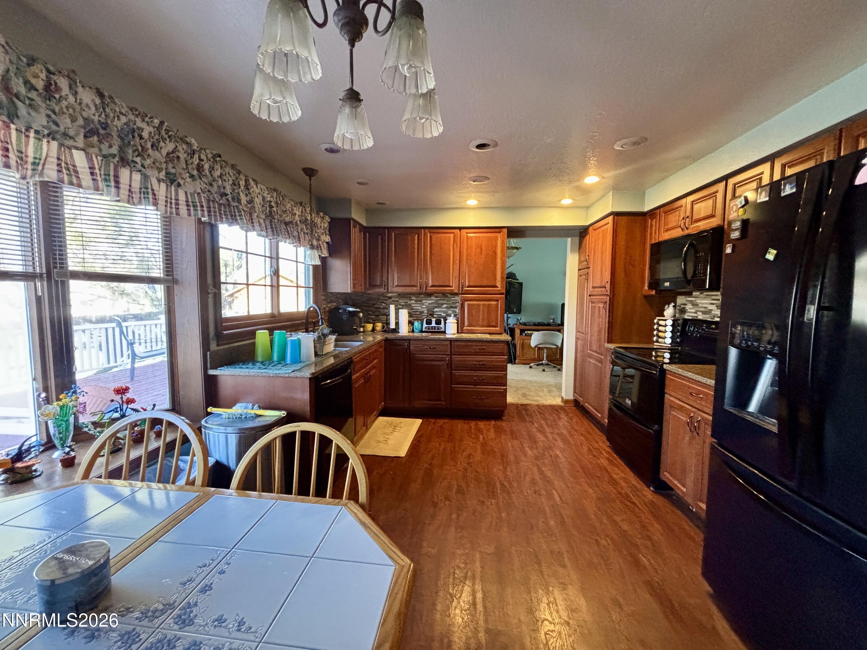 4245 Ranchita Way Reno, NV 89502 - Photo 6 of 21 IMG_5292