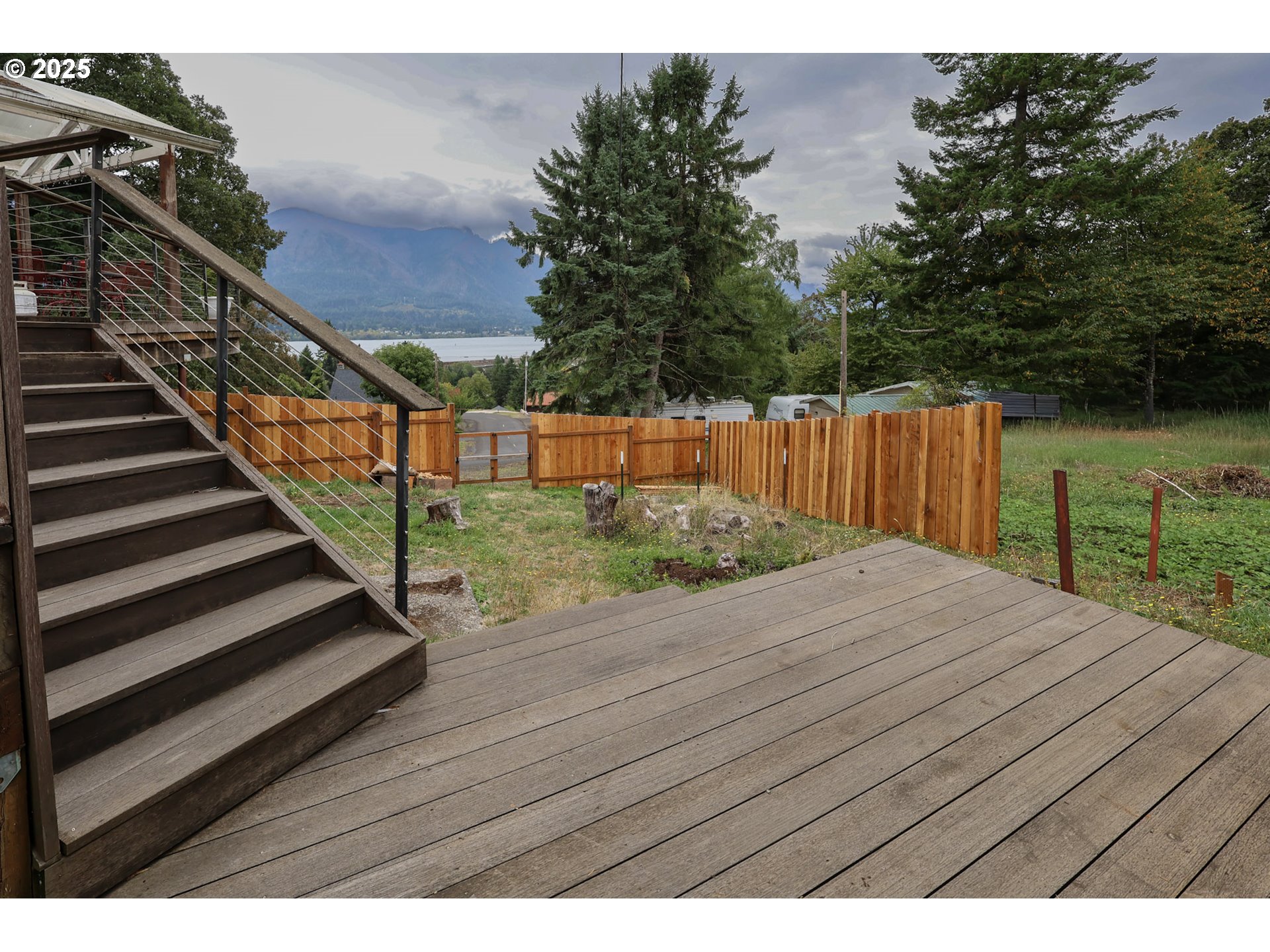 472 Northwest Hot Springs Alameda Road Stevenson, WA 98648 - Photo 29 of 48 a view of outdoor space with wooden floor
