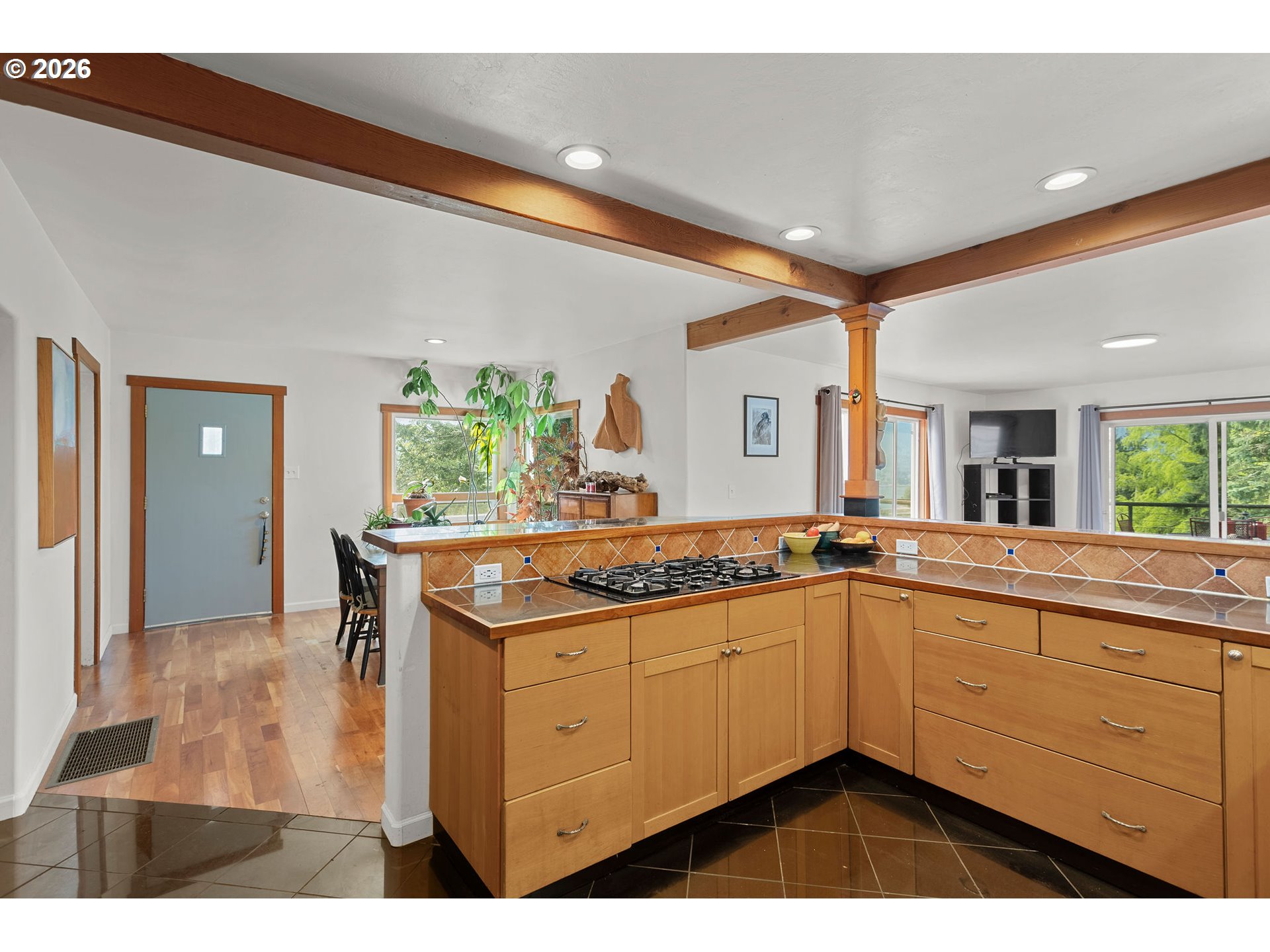 472 Northwest Hot Springs Alameda Road Stevenson, WA 98648 - Photo 34 of 48 a kitchen with a sink and cabinets