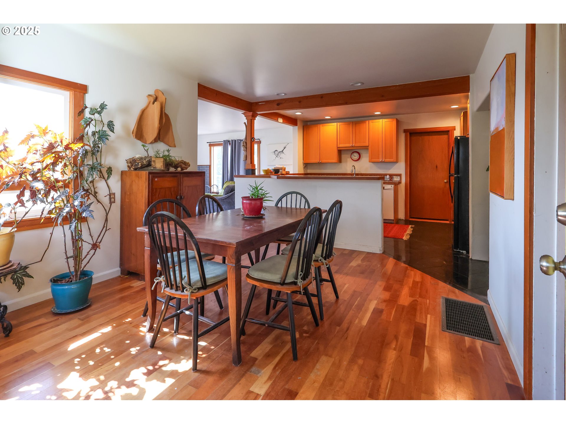 472 Northwest Hot Springs Alameda Road Stevenson, WA 98648 - Photo 5 of 28 a dining room with furniture and wooden floor