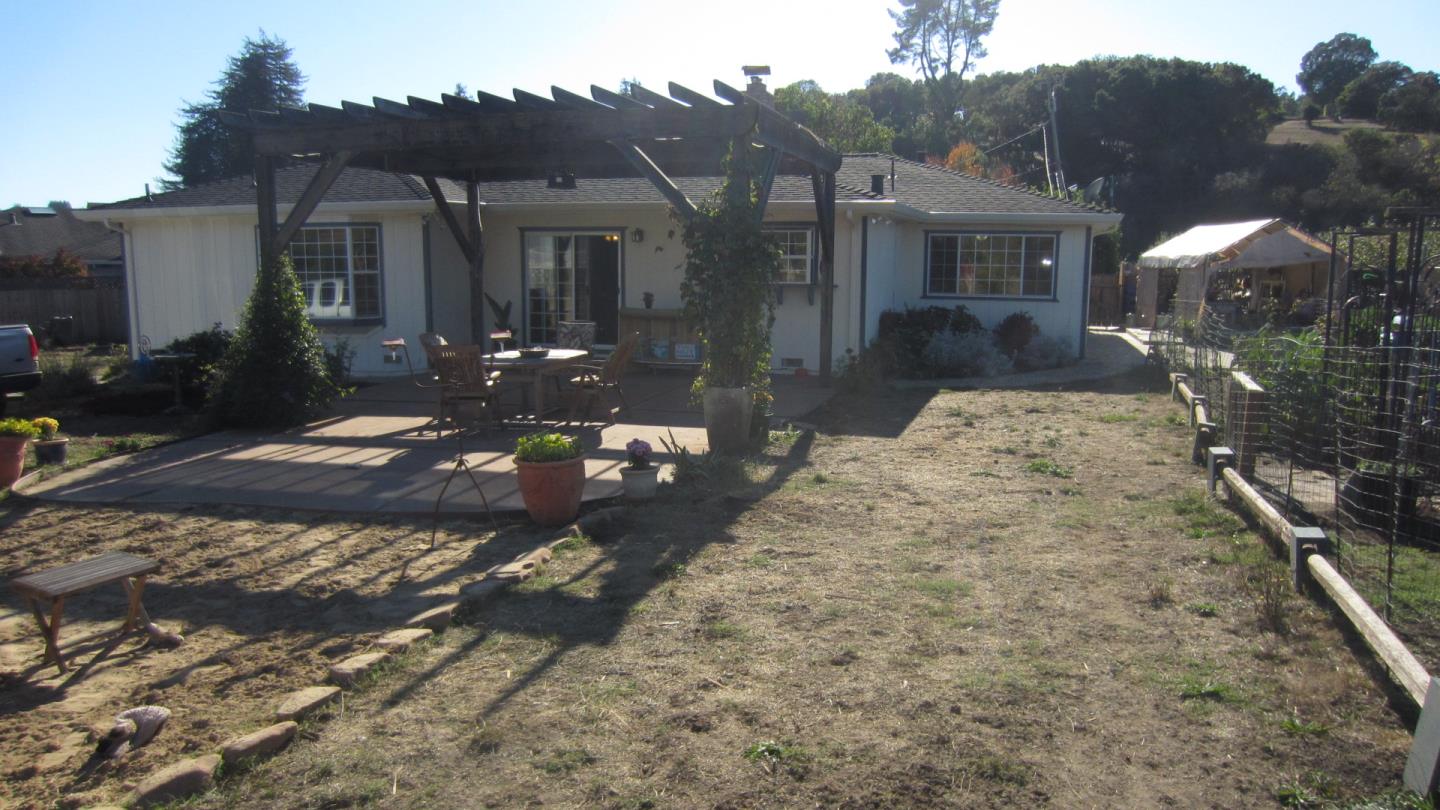 624 Pleasant Valley Road Aptos, CA 95003 - Photo 20 of 23 Gallery Image 20