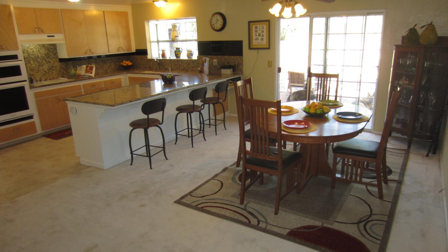 624 Pleasant Valley Road Aptos, CA 95003 - Photo 8 of 23 Gallery Image 8