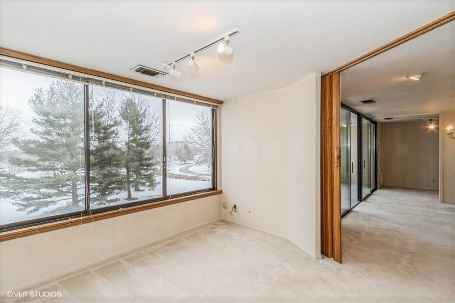 820 Club House Road, Unit 3D North Liberty, IA 52317 - Photo 10 of 21 Gallery Image 10
