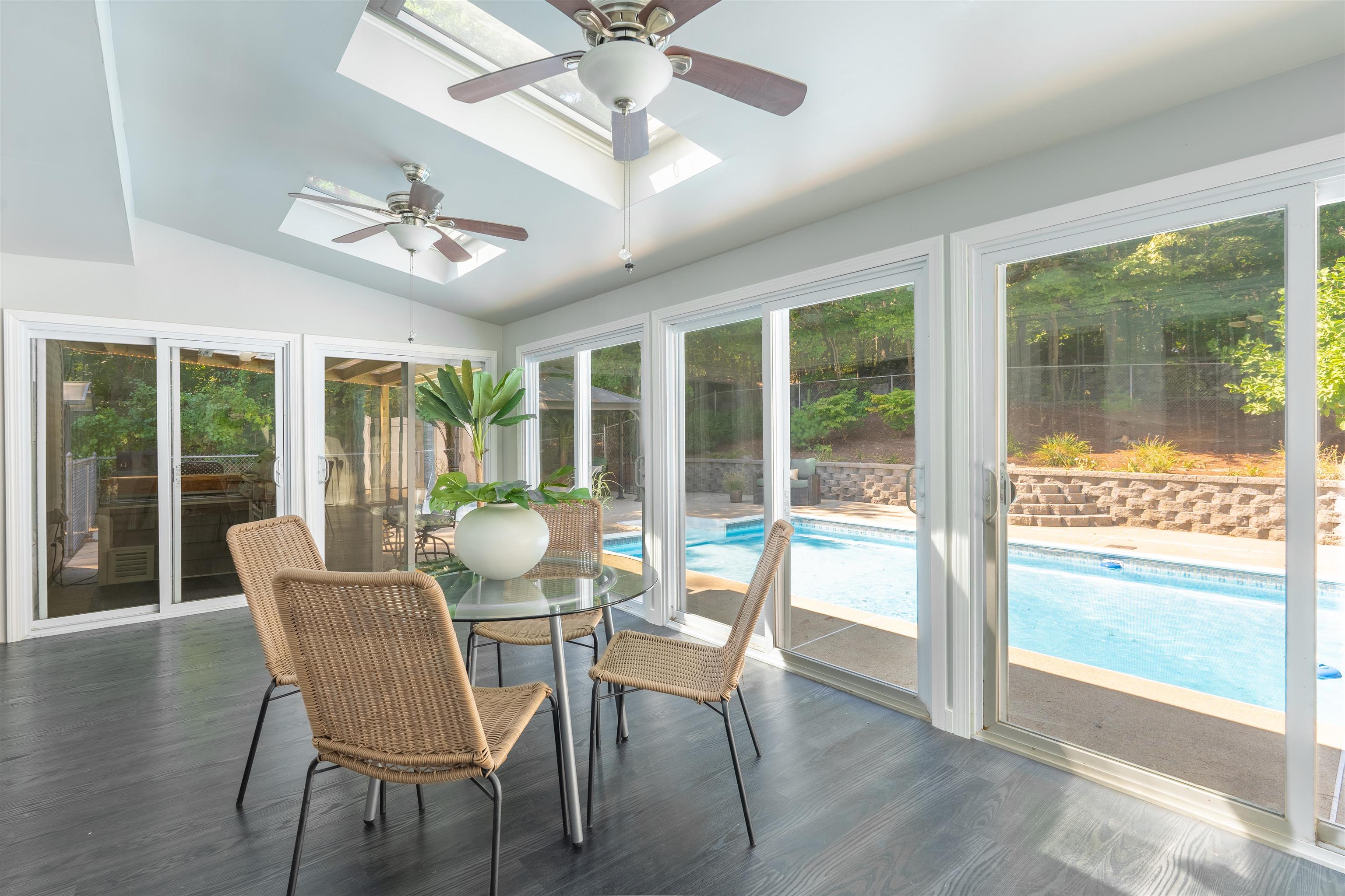 44 Lawrence Road Salem, NH 03079 - Photo 13 of 40 Gallery Image 13