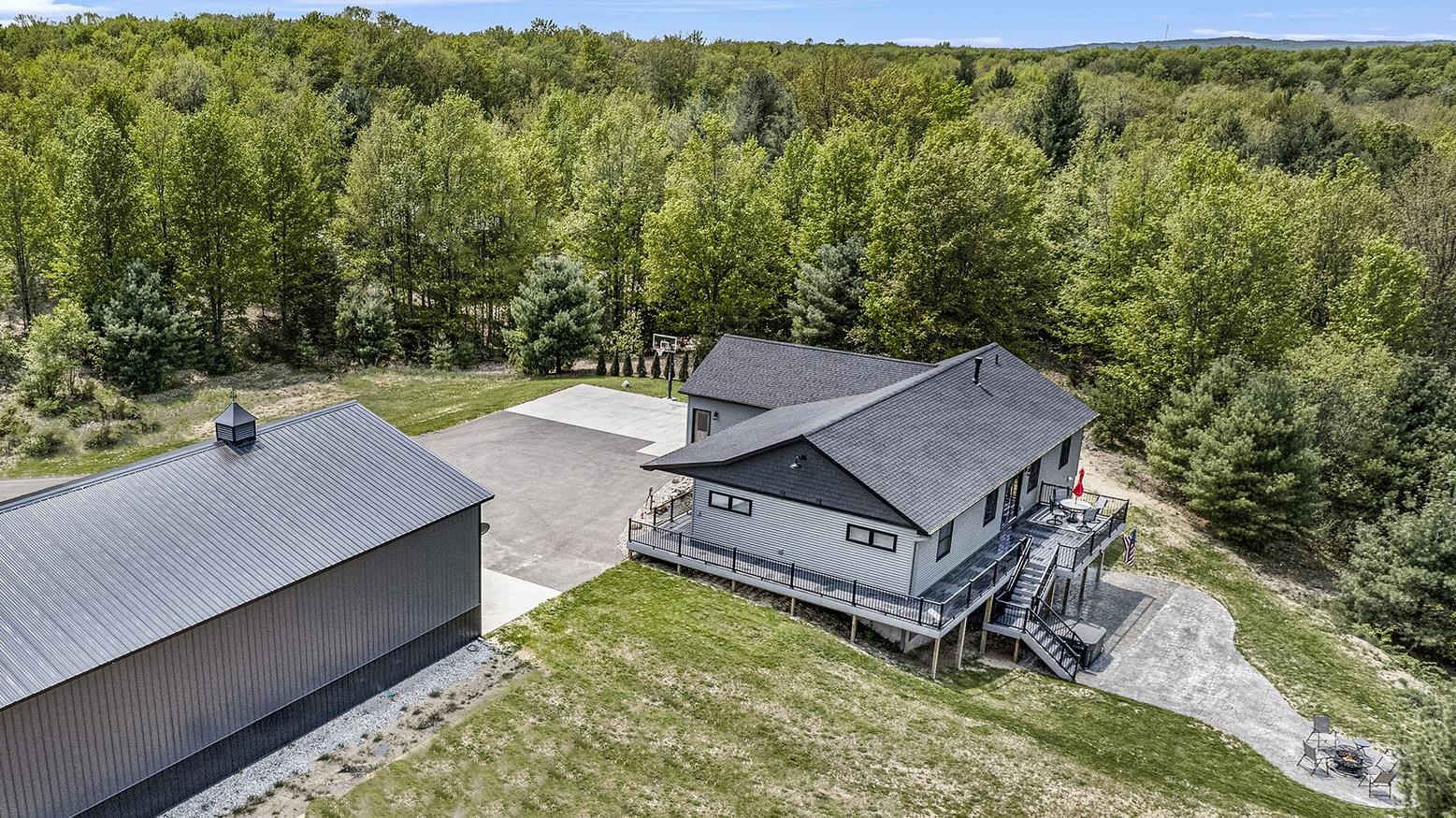 16150 Brundage Road Interlochen, MI 49643 - Photo 7 of 57 1911206-6.JPG