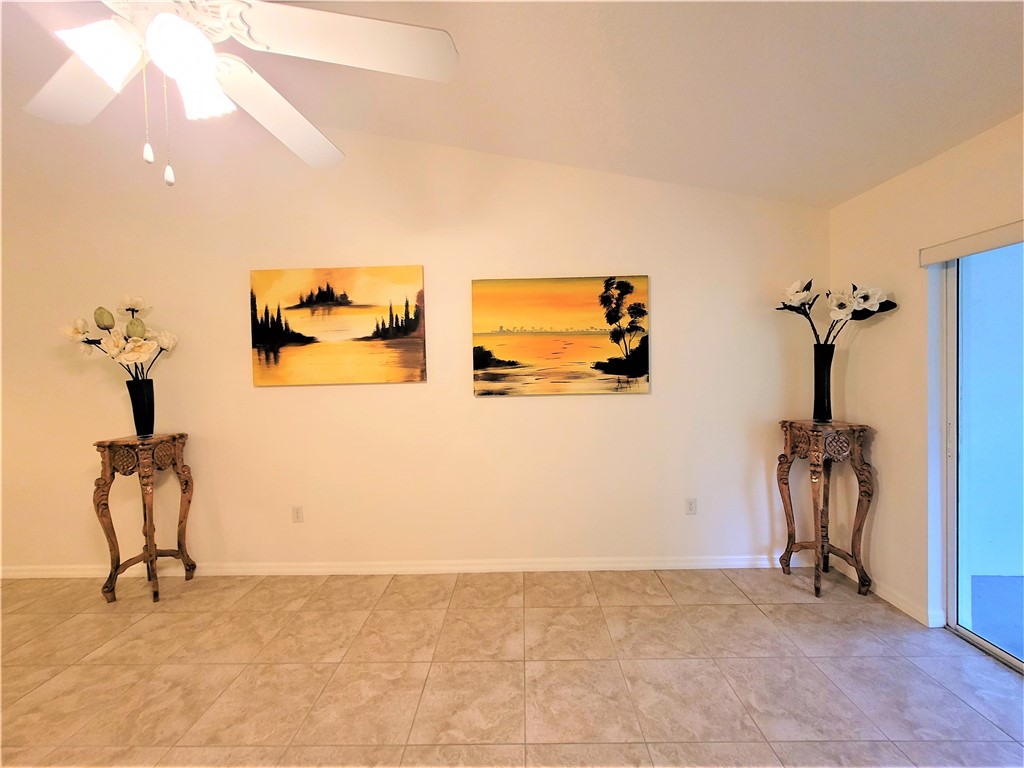 351 Del Monte Road, Unit B Sebastian, FL 32958 - Photo 11 of 36