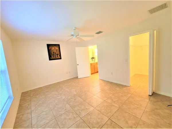 $2,000 | 351 Del Monte Road, Unit B, Sebastian, FL 32958