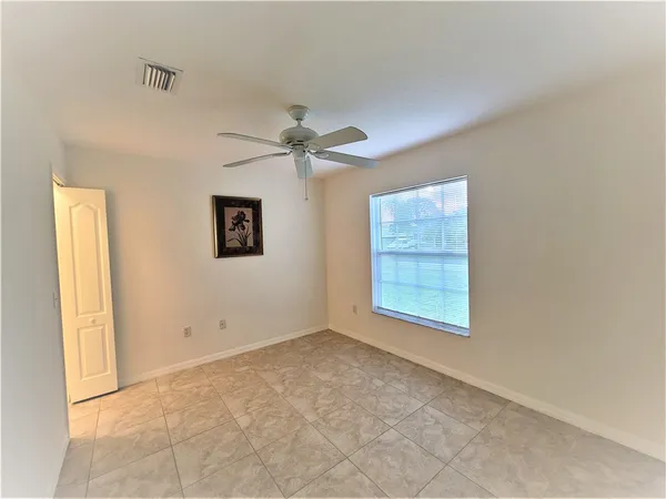 $2,000 | 351 Del Monte Road, Unit B, Sebastian, FL 32958