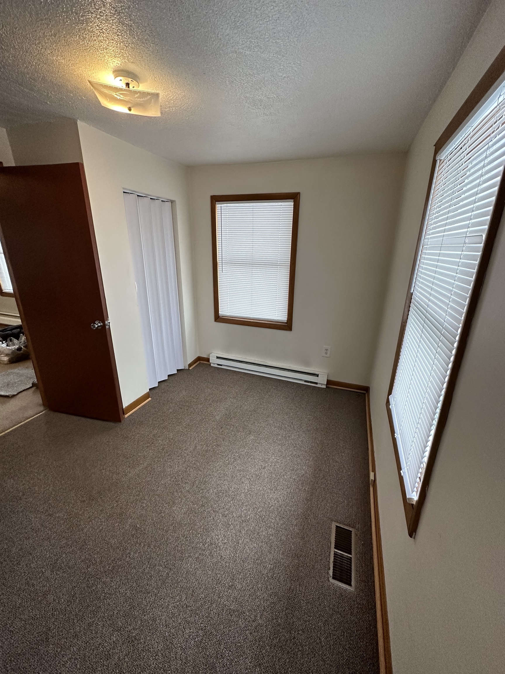 1404 West 3rd Street Anderson, IN 46016 - Photo 13 of 21