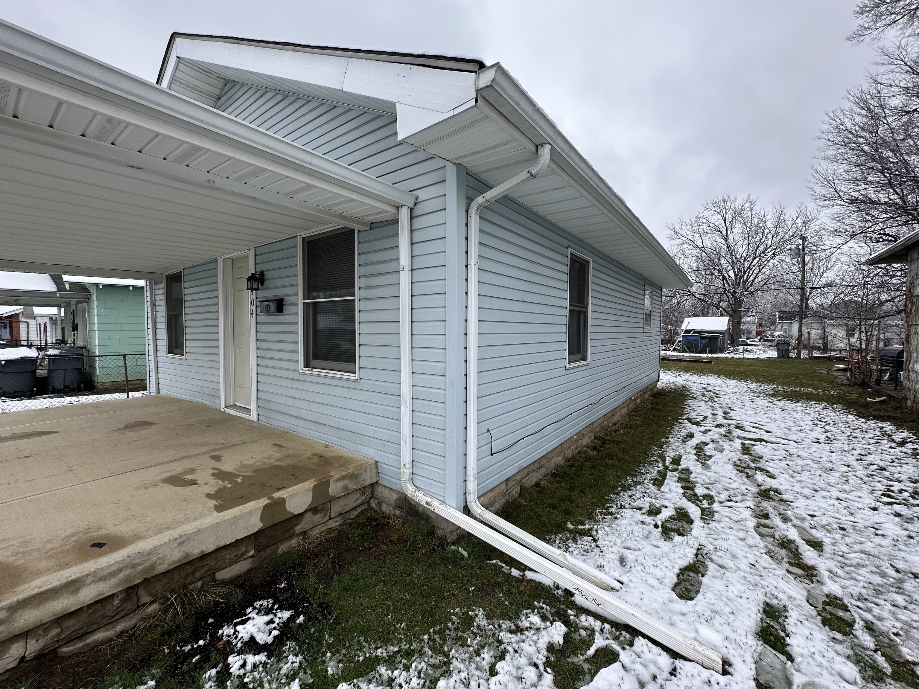 1404 West 3rd Street Anderson, IN 46016 - Photo 2 of 21