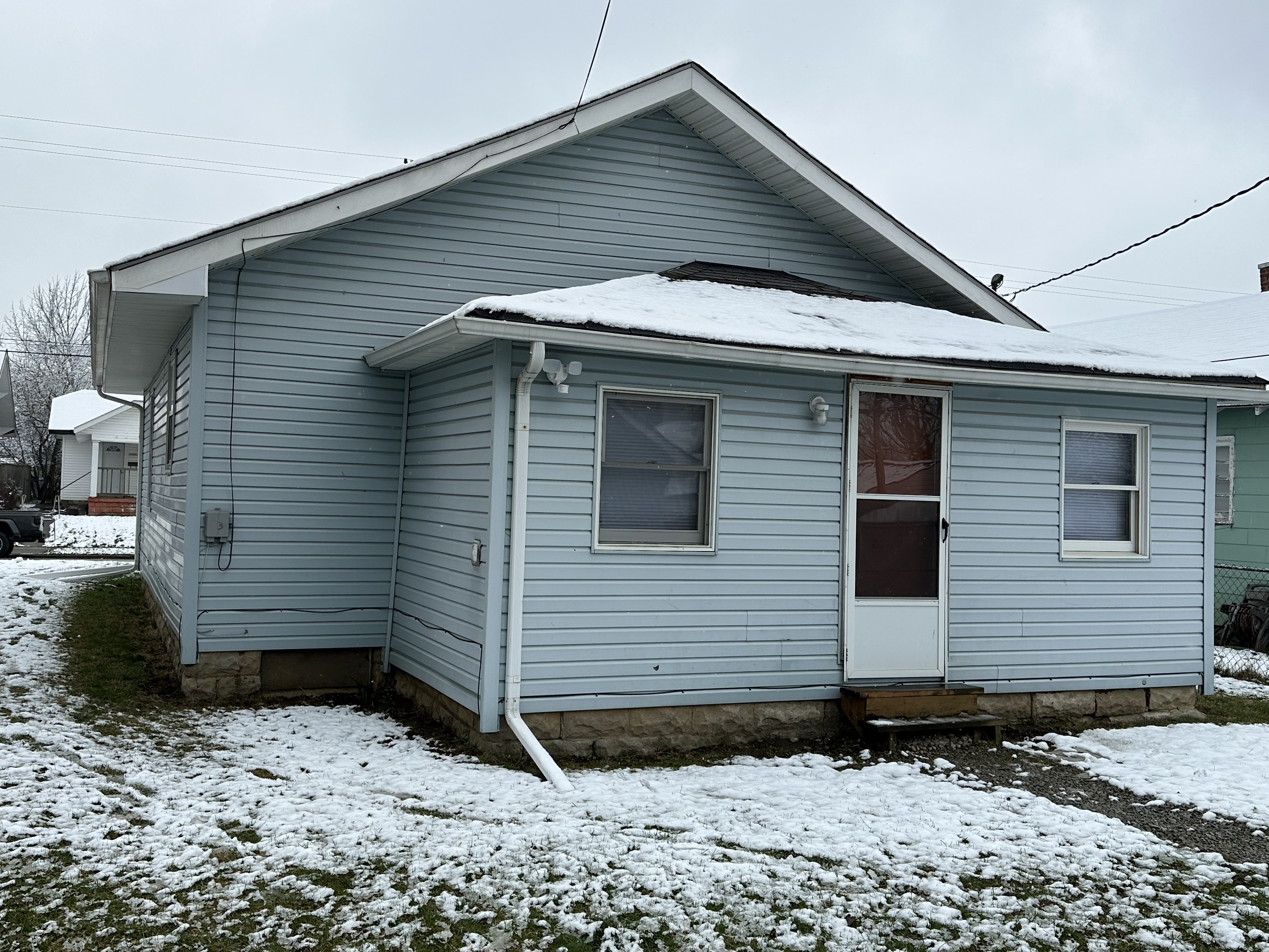 1404 West 3rd Street Anderson, IN 46016 - Photo 3 of 21