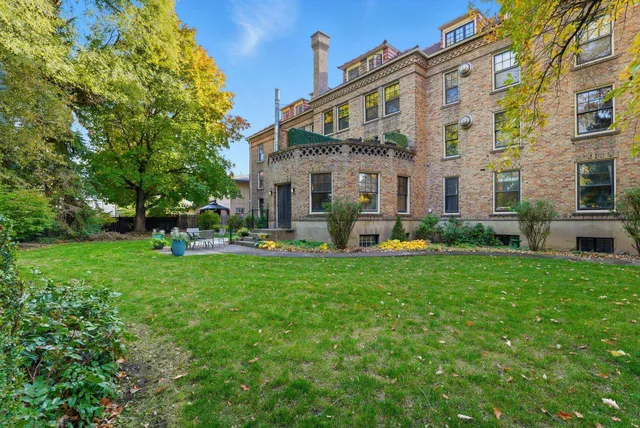 $175,000 | 852 North Summit Boulevard, Unit 102, Spokane, WA 99201