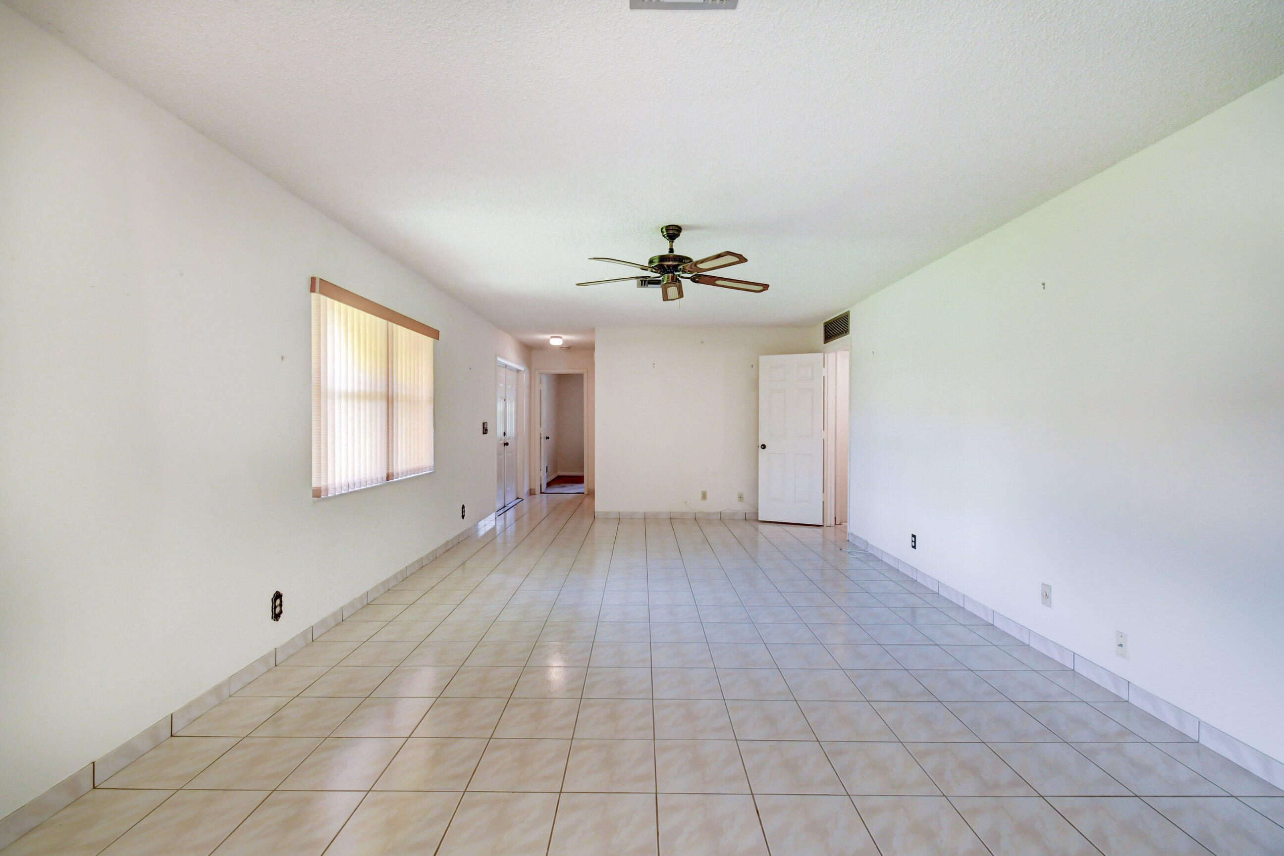 1663 Palmland Drive, Unit 17C Boynton Beach, FL 33436 - Photo 5 of 25 16_dsc_2522_3_4_5_6