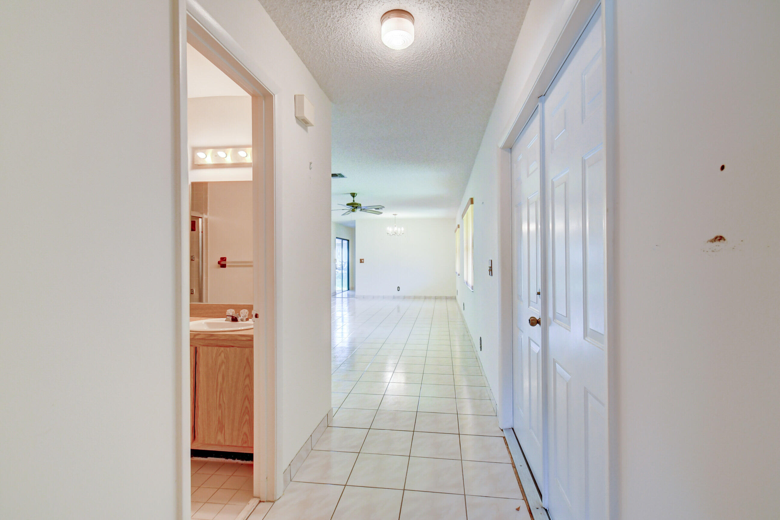 1663 Palmland Drive, Unit 17C Boynton Beach, FL 33436 - Photo 6 of 25 10_dsc_2472_3_4_5_6