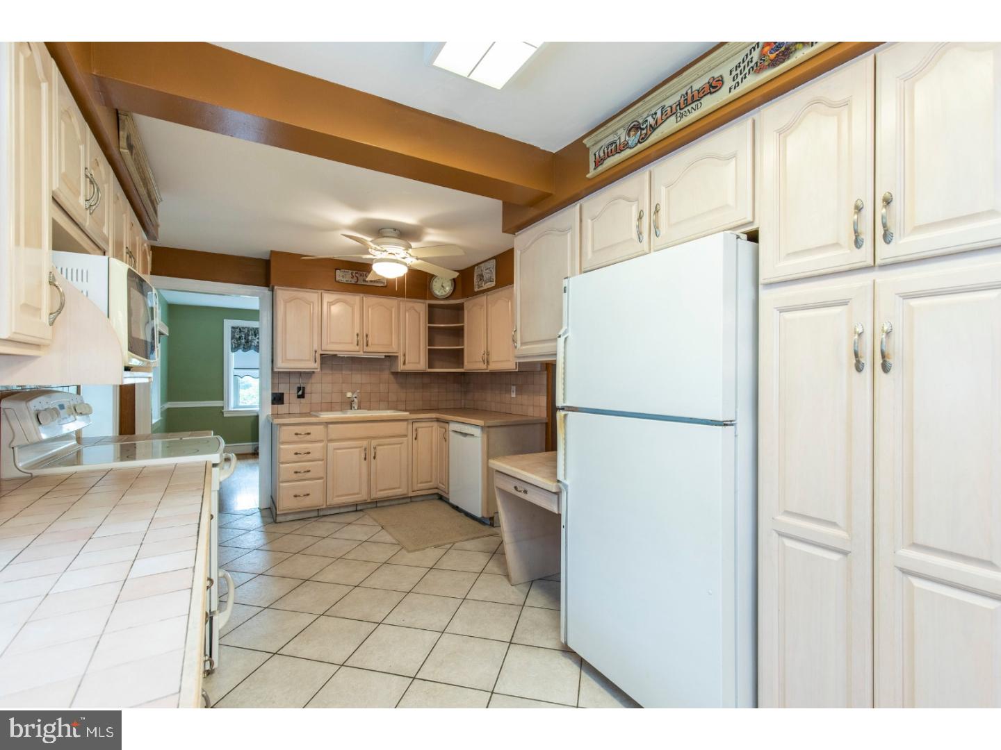 308 Summit Road Springfield, PA 19064 - Photo 6 of 25