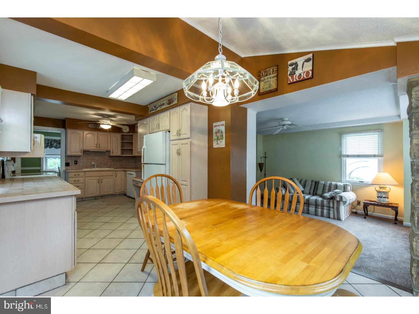 308 Summit Road Springfield, PA 19064 - Photo 9 of 25