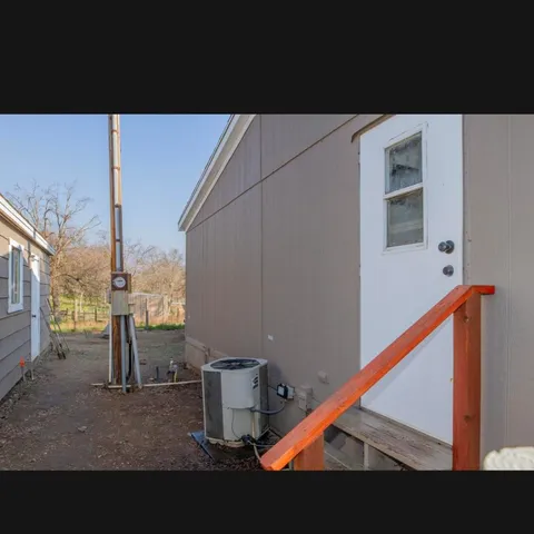 $319,000 | 33831 Medford Road, Auberry, CA 93602