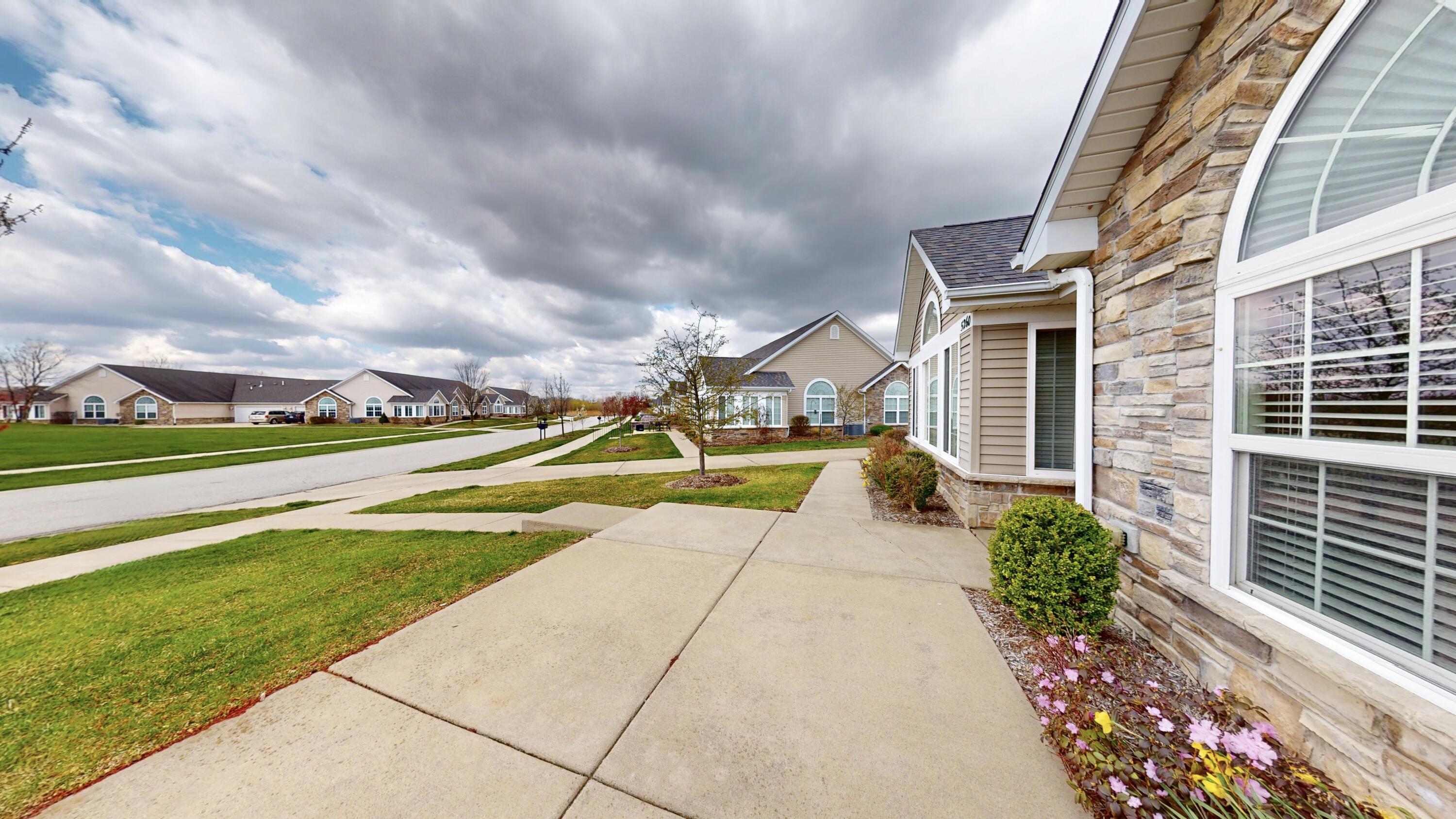 5260 East 109th Place Crown Point, IN 46307 - Photo 2 of 39 3000x1687