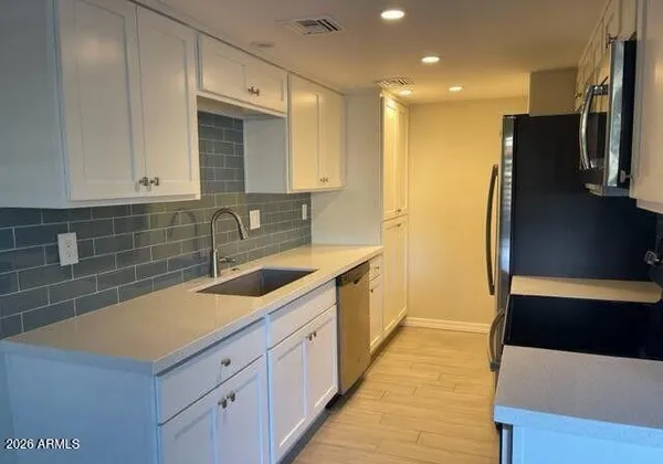 $1,695 | 4282 North 81st Street, Scottsdale, AZ 85251
