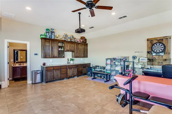 $599,900 | 10001 County Road 519, Burleson, TX 76028