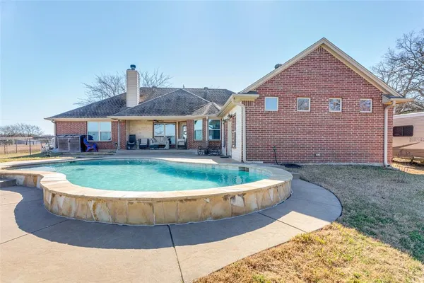 $599,900 | 10001 County Road 519, Burleson, TX 76028