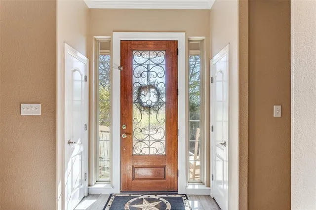 $650,000 | 10001 County Road 519, Burleson, TX 76028