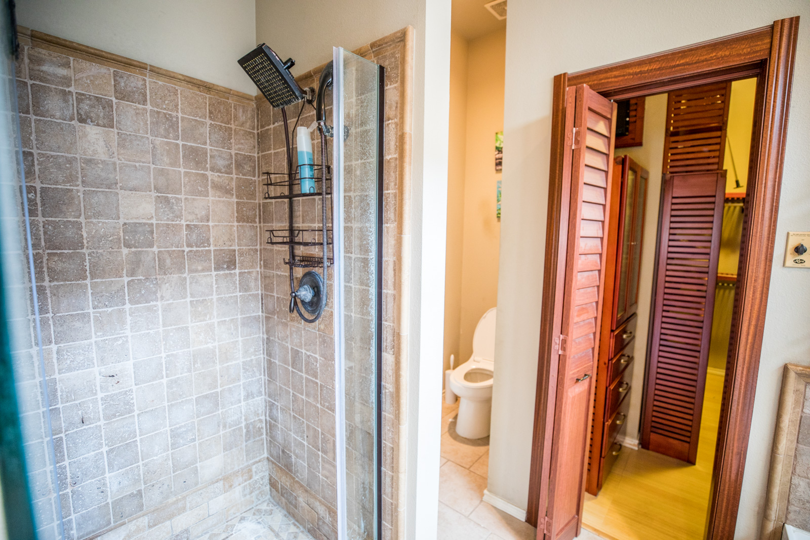 2918 Ranch Road 620 North, Unit 270 Austin, TX 78734 - Photo 26 of 34 a bathroom with a shower and a sink