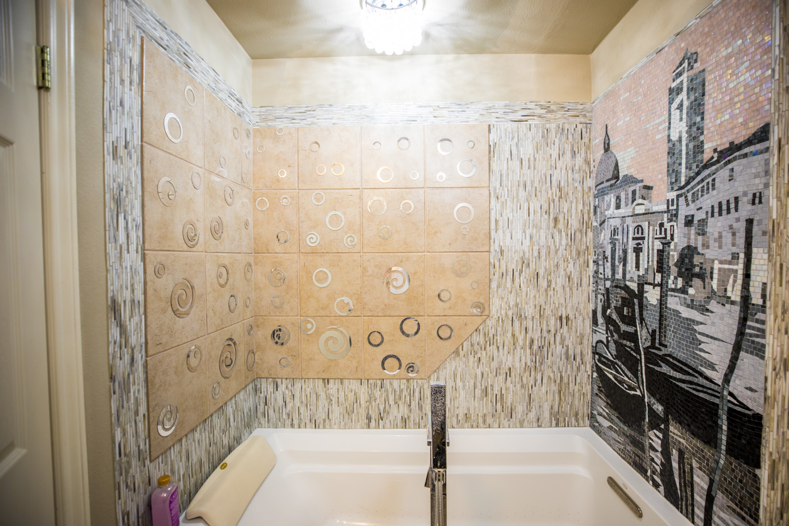 2918 Ranch Road 620 North, Unit 270 Austin, TX 78734 - Photo 31 of 34 a bathroom with a bathtub and shower