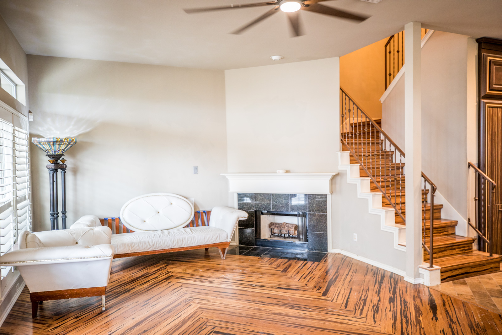 2918 Ranch Road 620 North, Unit 270 Austin, TX 78734 - Photo 10 of 34 a living room with furniture and a fireplace